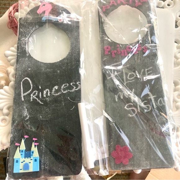 NIP! Princes Music Bulletin Board Push Pins + Chalkboard Door Hangers - Picture 6 of 9